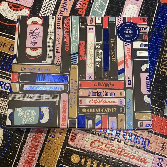Galison “Classic Rewind” 1000 piece foil puzzle - Picture 2 of 3